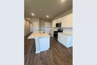 149 Ayres Horn, Cedar Creek, TX 78612 - Photo 5