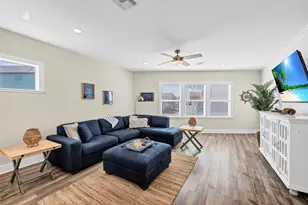 162 La Concha Blvd, Port Aransas, TX 78373 - Photo 9