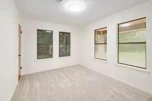 986 Shiloh Rd, Bastrop, TX 78602 - Photo 33