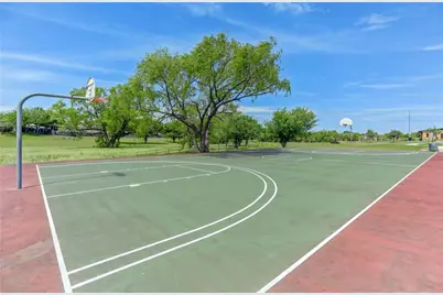 310 Garcitas Creek Lane, Hutto, TX 78634 - Photo 37