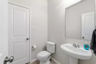 320 Druse Ln, Jarrell, TX 76537 - Photo 35