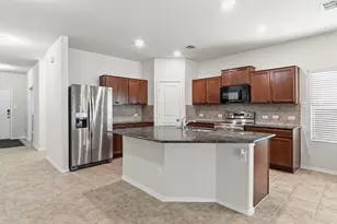 320 Druse Ln, Jarrell, TX 76537 - Photo 15