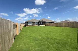 205 Skyview Farms Ln, Liberty Hill, TX 78642 - Photo 9