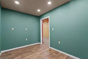 1916 W Cameron Ave, Rockdale, TX 76567 - Photo 23