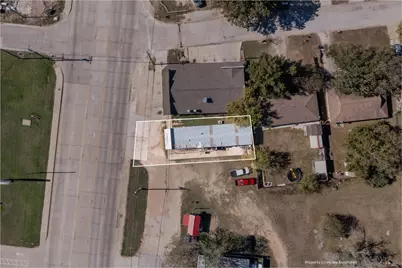 1916 W Cameron Avenue, Rockdale, TX 76567 - Photo 3