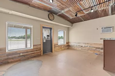 1916 W Cameron Avenue, Rockdale, TX 76567 - Photo 9