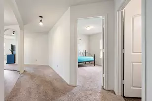 109 Proclamation Ave, Liberty Hill, TX 78642 - Photo 11
