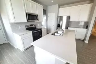 489 Unforgiven Ln, Jarrell, TX 76537 - Photo 3