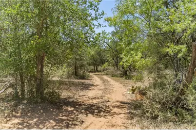 6411 County Rd 120, Marble Falls, TX 78654 - Photo 13