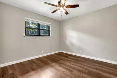 4805 Gerona Drive, Austin, TX 78759 - Photo 11