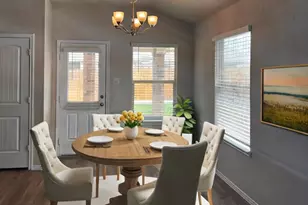 172 Onna St, Taylor, TX 76574 - Photo 5