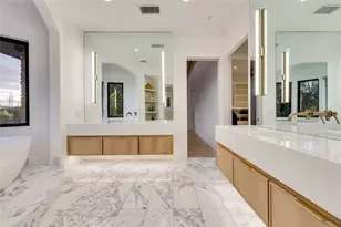 1016 Wild Basin Ledge, Austin, TX 78746 - Photo 13