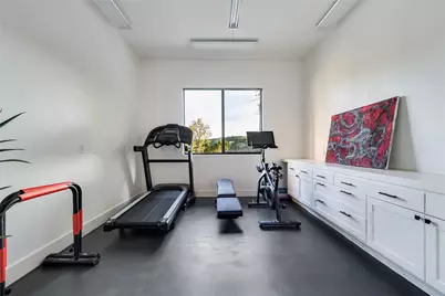 1016 Wild Basin Ledge, Austin, TX 78746 - Photo 23