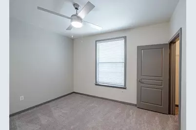 8515 S Interstate 35 Road #09200, Austin, TX 78744 - Photo 23