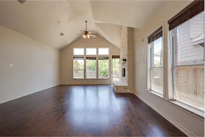 13925 Fallsprings Way, Manor, TX 78653 - Photo 9