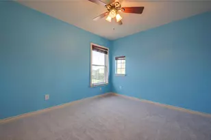 13925 Fallsprings Way, Manor, TX 78653 - Photo 31