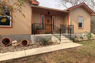 111 Clydesdale Dr, San Marcos, TX 78666 - Photo 27