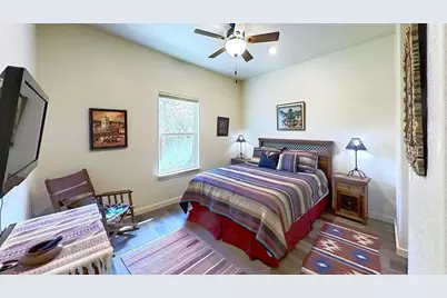 111 Clydesdale Drive, San Marcos, TX 78666 - Photo 33