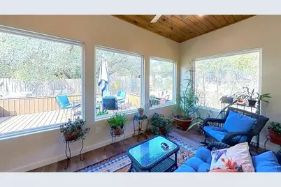 111 Clydesdale Drive, San Marcos, TX 78666 - Photo 35