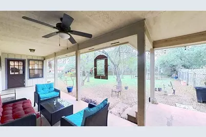 111 Clydesdale Drive, San Marcos, TX 78666 - Photo 23