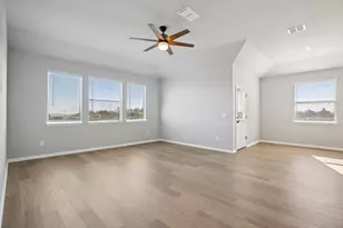 174 Dorian Dr, Buda, TX 78610 - Photo 5