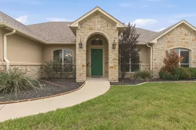101 Eland Avenue, Bastrop, TX 78602 - Photo 5