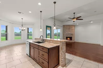 101 Eland Avenue, Bastrop, TX 78602 - Photo 11
