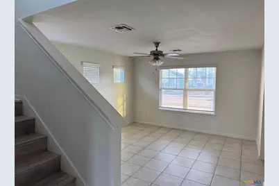 1126 Esplanade Parkway, San Marcos, TX 78666 - Photo 3