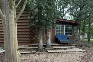 1053 E County Rd F, Lexington, TX 78947 - Photo 19