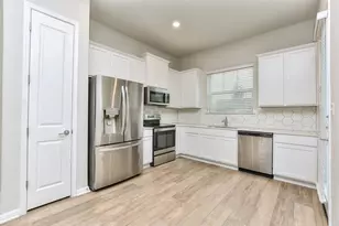 1015 Vista View Dr, Georgetown, TX 78626 - Photo 1