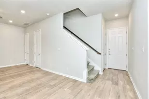 1015 Vista View Dr, Georgetown, TX 78626 - Photo 7