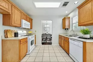 2008 Heather Dr, Cedar Park, TX 78613 - Photo 5