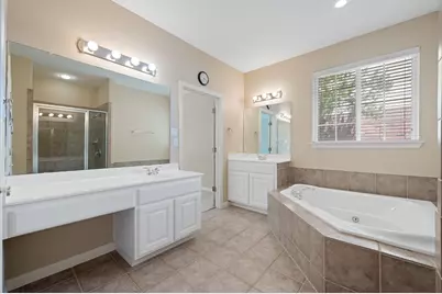 10233 Chestnut Ridge Road, Austin, TX 78726 - Photo 17