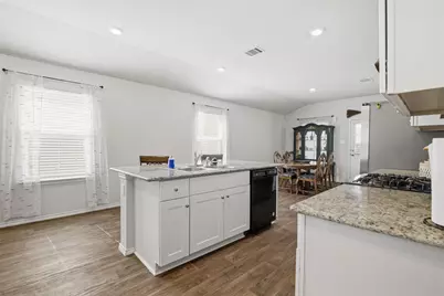 12026 Kettle River River, San Antonio, TX 78245 - Photo 5