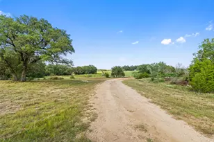 764 Stubbs Rd, Johnson City, TX 78636 - Photo 25
