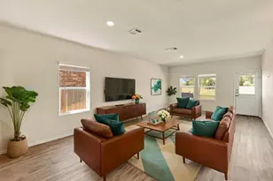 216 George Neggan Ln, Bastrop, TX 78602 - Photo 5