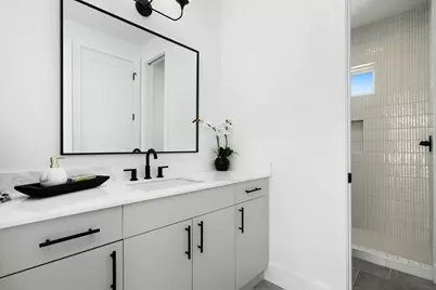 1119 Fairmount Avenue, Austin, TX 78704 - Photo 19