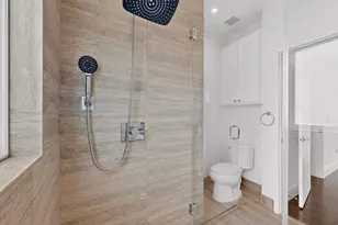 400 W 51st St, Austin, TX 78751 - Photo 21