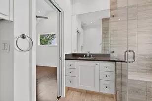 400 W 51st St, Austin, TX 78751 - Photo 19