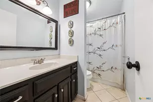 120 Pioneer Trail, San Marcos, TX 78666 - Photo 9