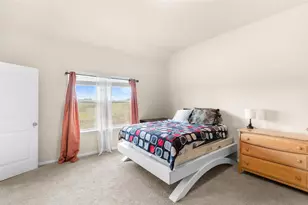 707 Liard River Rd, Hutto, TX 78634 - Photo 9