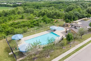 707 Liard River Rd, Hutto, TX 78634 - Photo 15