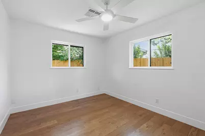 2004 Teakwood Drive, Austin, TX 78757 - Photo 21