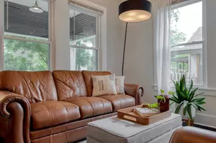 1012 Speegle St, Taylor, TX 76574 - Photo 7