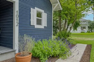 1012 Speegle St, Taylor, TX 76574 - Photo 5