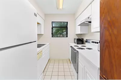 1907 W Loop #B, Austin, TX 78758 - Photo 11