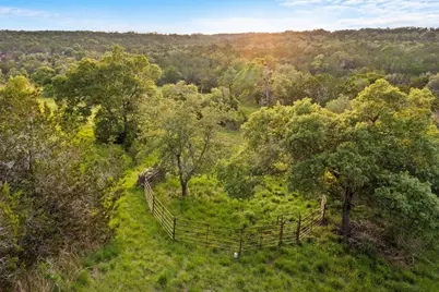 900 Lost Valley Road, Dripping Springs, TX 78620 - Photo 17