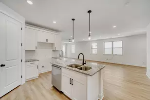 122 International St, Buda, TX 78610 - Photo 11