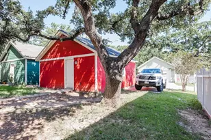 411 Wetzel, Kyle, TX 78640 - Photo 3