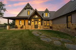 901 Crown Ln, Burnet, TX 78611 - Photo 5